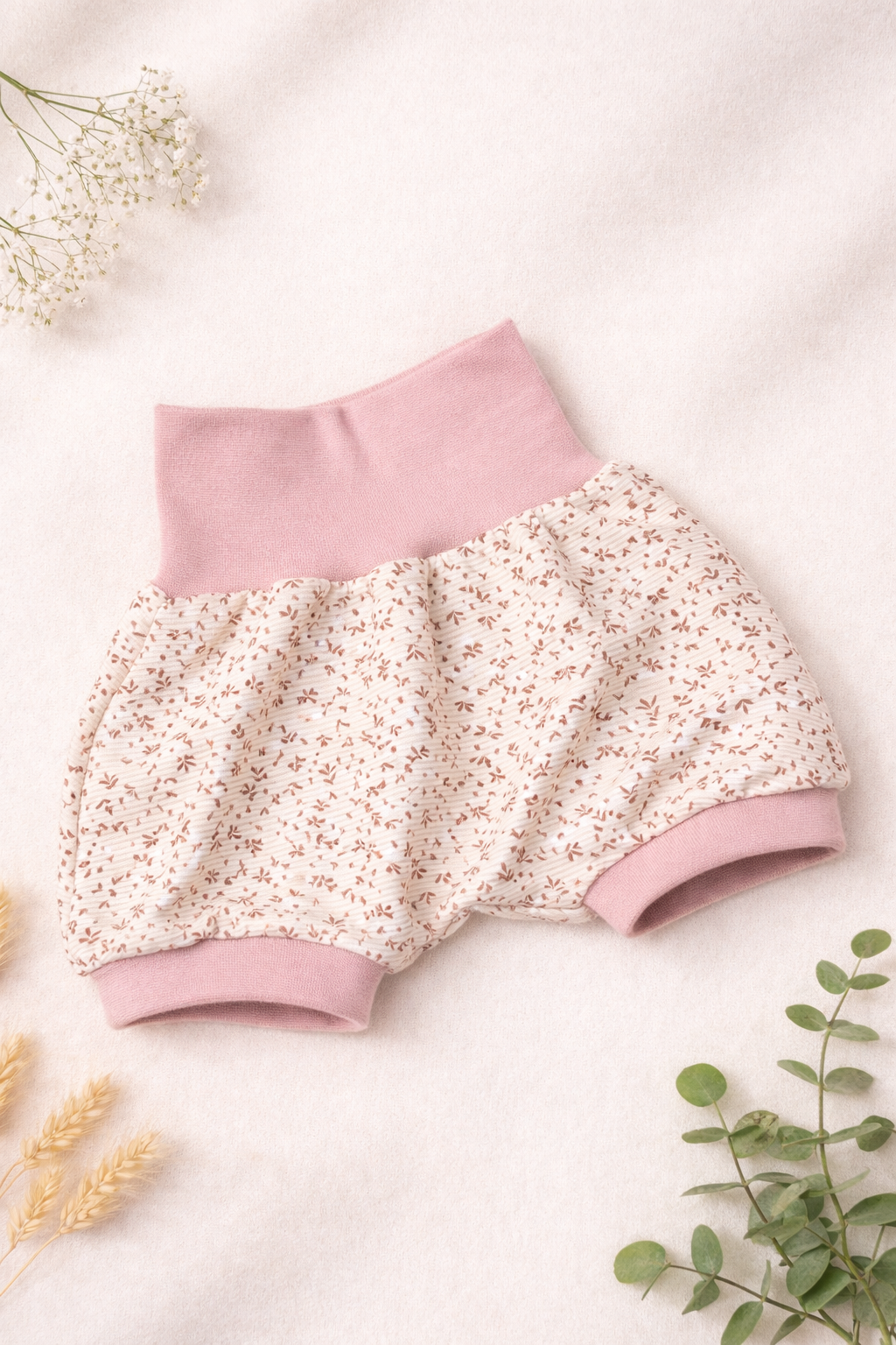 Pumphose kurz ( Blumen / Rosa )